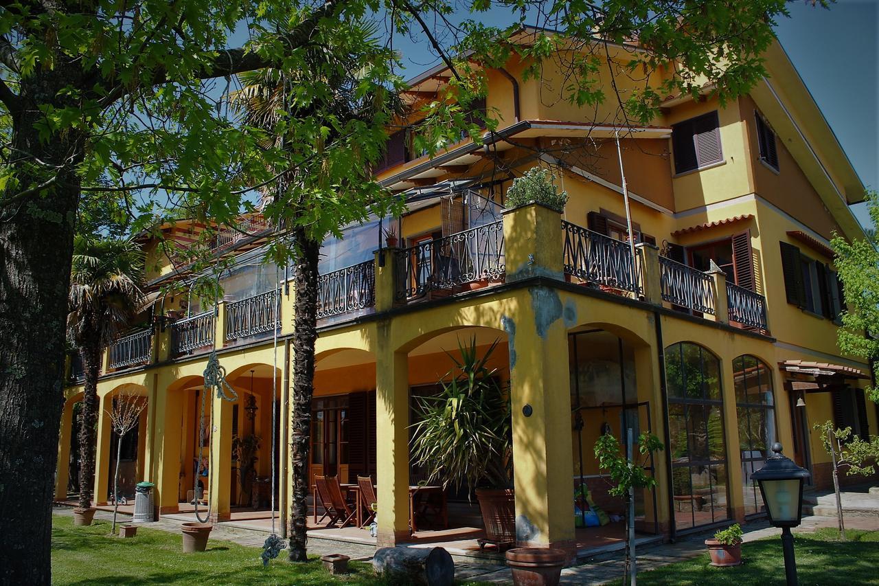 Guardalaluna Pian Di Sco Exterior photo